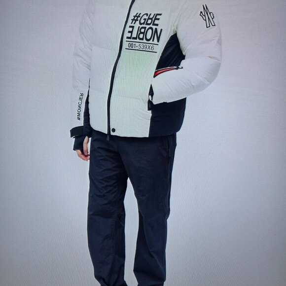 Moncler Grenoble Men's Pramint puffer Jacket in White ski jacket - Picture 1 of 12